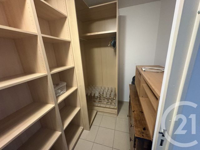 Appartement F3 à vendre - 3 pièces - 67.0 m2 - NIMES - 30 - LANGUEDOC-ROUSSILLON - Century 21 Dhuoda