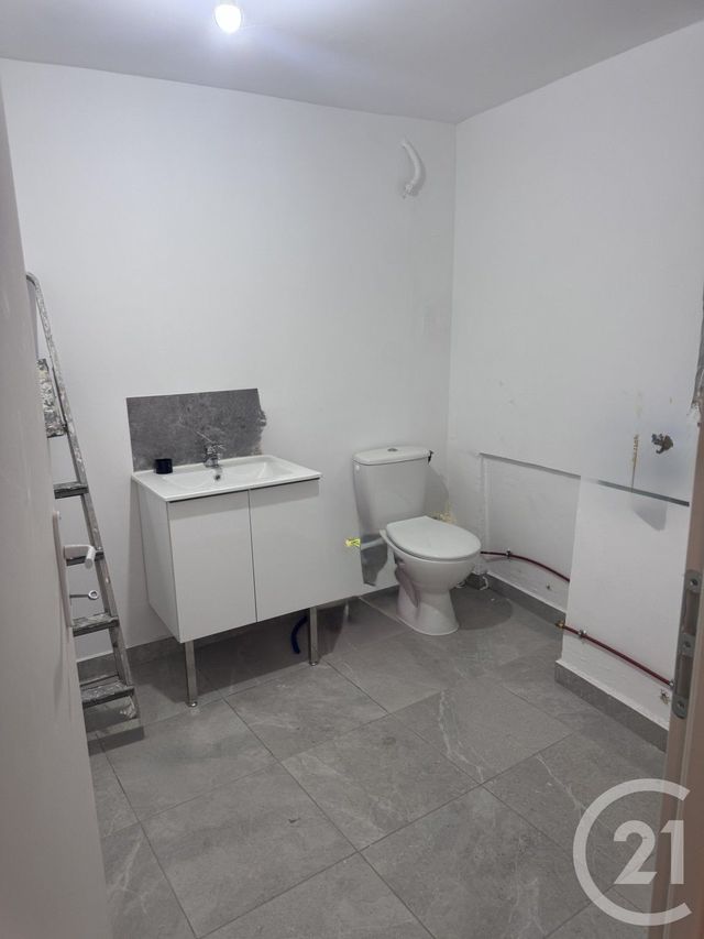 Appartement Autre à vendre - 2 pièces - 32.7 m2 - NIMES - 30 - LANGUEDOC-ROUSSILLON - Century 21 Dhuoda