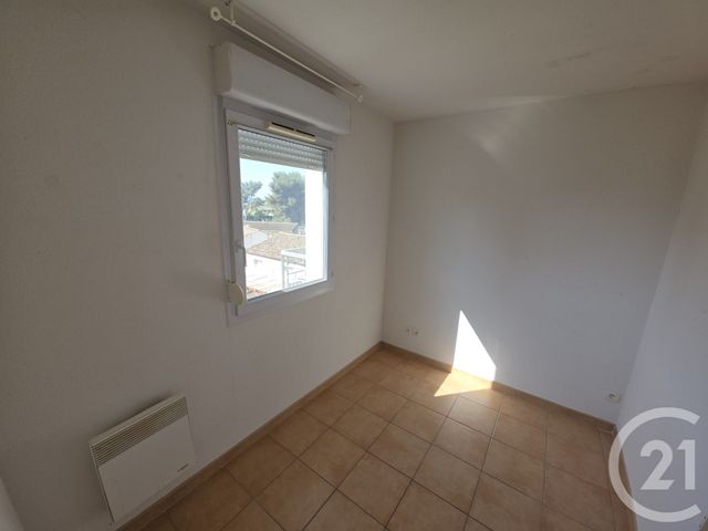 Appartement F1 bis à vendre - 3 pièces - 53.06 m2 - NIMES - 30 - LANGUEDOC-ROUSSILLON - Century 21 Dhuoda