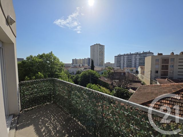 Appartement F1 bis à vendre - 3 pièces - 53.06 m2 - NIMES - 30 - LANGUEDOC-ROUSSILLON - Century 21 Dhuoda