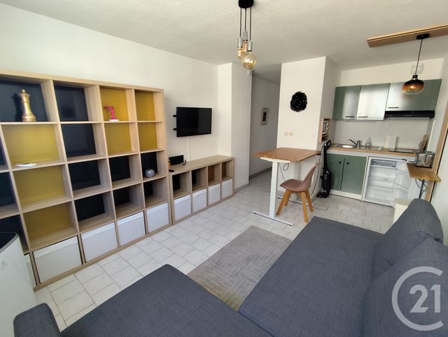 Appartement Studio à louer NIMES