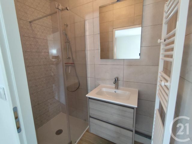 Appartement Studio à louer - 1 pièce - 20.82 m2 - NIMES - 30 - LANGUEDOC-ROUSSILLON - Century 21 Dhuoda