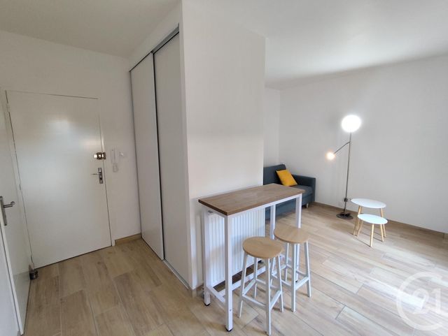 Appartement Studio à louer - 1 pièce - 20.82 m2 - NIMES - 30 - LANGUEDOC-ROUSSILLON - Century 21 Dhuoda