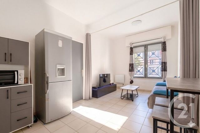 Appartement à vendre - 2 pièces - 25.7 m2 - NIMES - 30 - LANGUEDOC-ROUSSILLON - Century 21 Dhuoda
