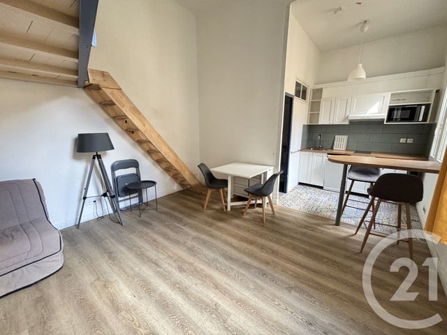 Appartement Studio à louer - 1 pièce - 30.13 m2 - NIMES - 30 - LANGUEDOC-ROUSSILLON - Century 21 Dhuoda