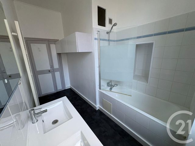 Appartement F4 à vendre - 4 pièces - 101.0 m2 - NIMES - 30 - LANGUEDOC-ROUSSILLON - Century 21 Dhuoda