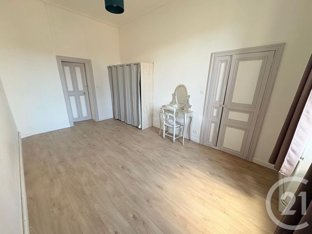 Appartement F4 à vendre - 4 pièces - 101.0 m2 - NIMES - 30 - LANGUEDOC-ROUSSILLON - Century 21 Dhuoda