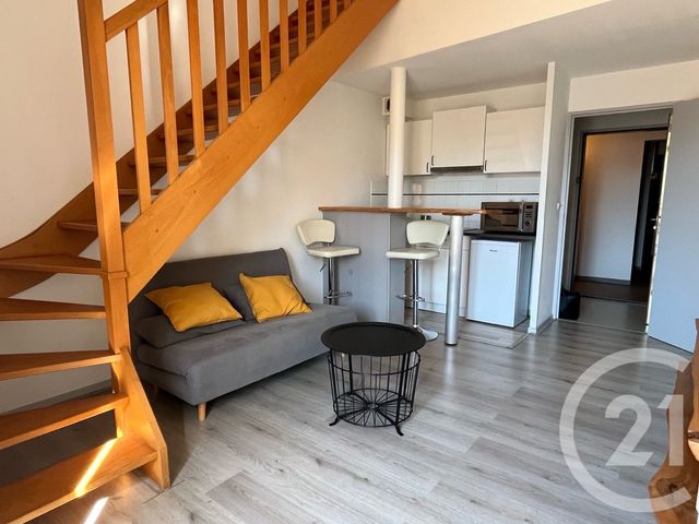 Appartement T1 à louer - 1 pièce - 37.05 m2 - NIMES - 30 - LANGUEDOC-ROUSSILLON - Century 21 Dhuoda