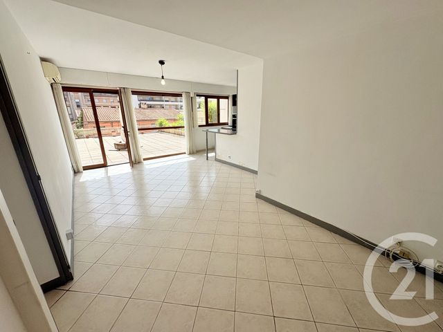 Appartement F2 à vendre - 2 pièces - 52.91 m2 - NIMES - 30 - LANGUEDOC-ROUSSILLON - Century 21 Dhuoda
