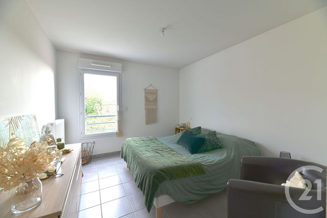 Appartement T3 à louer - 3 pièces - 58.16 m2 - NIMES - 30 - LANGUEDOC-ROUSSILLON - Century 21 Dhuoda