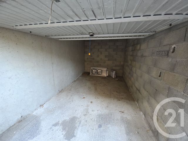 Appartement T3 à vendre - 3 pièces - 57.12 m2 - NIMES - 30 - LANGUEDOC-ROUSSILLON - Century 21 Dhuoda