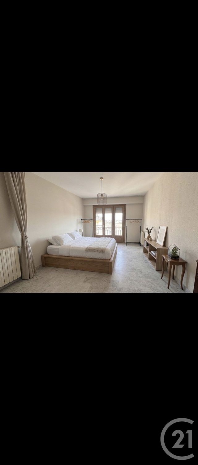 Appartement à vendre - 4 pièces - 90.88 m2 - NIMES - 30 - LANGUEDOC-ROUSSILLON - Century 21 Dhuoda