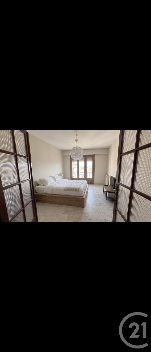 Appartement à vendre - 4 pièces - 90.88 m2 - NIMES - 30 - LANGUEDOC-ROUSSILLON - Century 21 Dhuoda