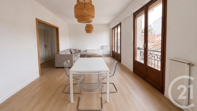 Appartement à vendre - 4 pièces - 90.88 m2 - NIMES - 30 - LANGUEDOC-ROUSSILLON - Century 21 Dhuoda