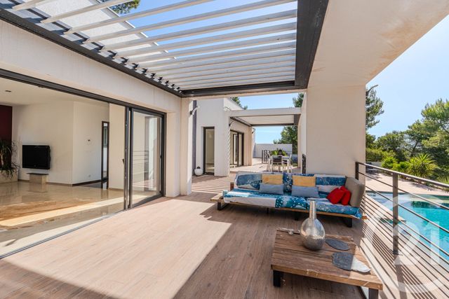 maison à vendre - 9 pièces - 249.74 m2 - NIMES - 30 - LANGUEDOC-ROUSSILLON - Century 21 Dhuoda
