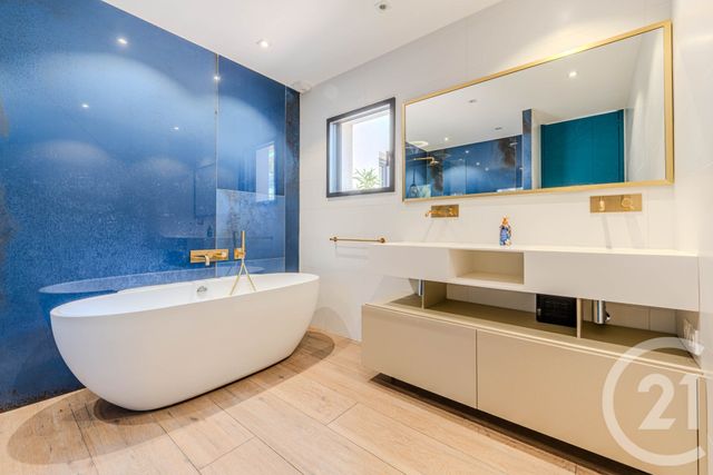 maison à vendre - 9 pièces - 249.74 m2 - NIMES - 30 - LANGUEDOC-ROUSSILLON - Century 21 Dhuoda