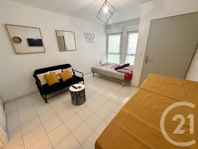 Appartement F1 à vendre - 1 pièce - 19.0 m2 - NIMES - 30 - LANGUEDOC-ROUSSILLON - Century 21 Dhuoda