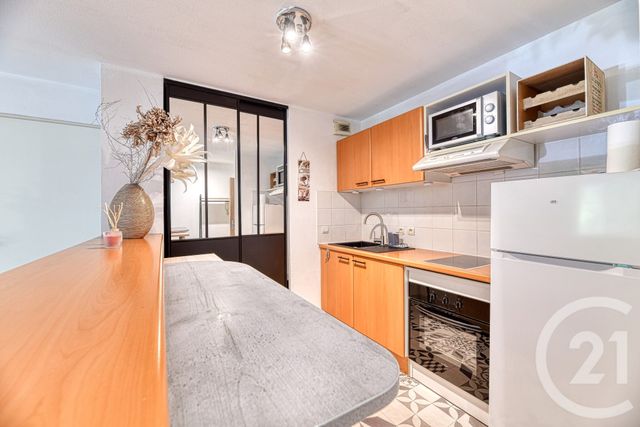 Appartement T2 à louer - 2 pièces - 50.92 m2 - NIMES - 30 - LANGUEDOC-ROUSSILLON - Century 21 Dhuoda
