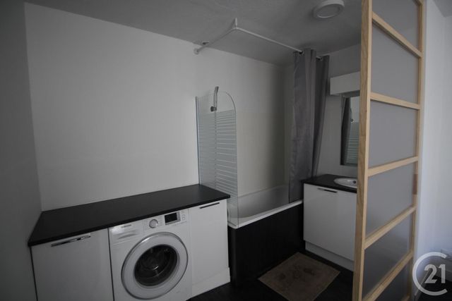 Appartement T2 à vendre - 2 pièces - 45.78 m2 - NIMES - 30 - LANGUEDOC-ROUSSILLON - Century 21 Dhuoda