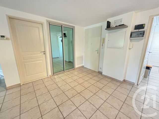 maison à louer - 5 pièces - 114.37 m2 - NIMES - 30 - LANGUEDOC-ROUSSILLON - Century 21 Dhuoda