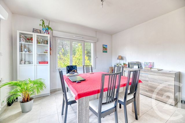 maison à louer - 4 pièces - 102.83 m2 - NIMES - 30 - LANGUEDOC-ROUSSILLON - Century 21 Dhuoda