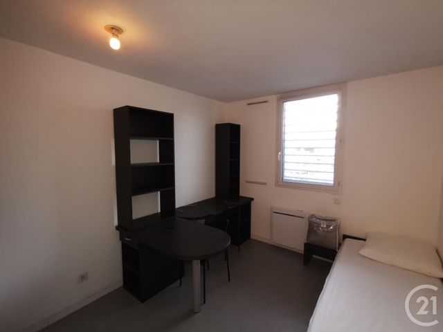 Appartement Studio à louer - 1 pièce - 18.37 m2 - NIMES - 30 - LANGUEDOC-ROUSSILLON - Century 21 Dhuoda