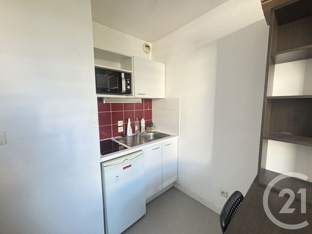 Appartement Studio à louer - 1 pièce - 18.37 m2 - NIMES - 30 - LANGUEDOC-ROUSSILLON - Century 21 Dhuoda