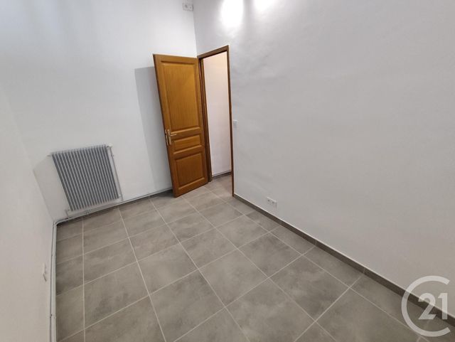 Appartement T3 à louer - 3 pièces - 50.89 m2 - NIMES - 30 - LANGUEDOC-ROUSSILLON - Century 21 Dhuoda