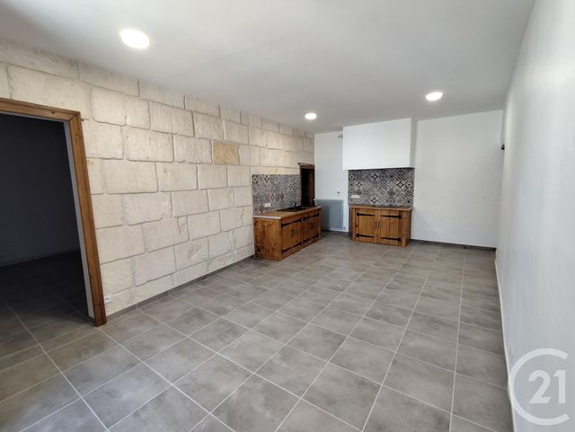 Appartement T3 à louer - 3 pièces - 50.89 m2 - NIMES - 30 - LANGUEDOC-ROUSSILLON - Century 21 Dhuoda