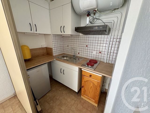 Appartement F1 à vendre - 1 pièce - 33.85 m2 - NIMES - 30 - LANGUEDOC-ROUSSILLON - Century 21 Dhuoda