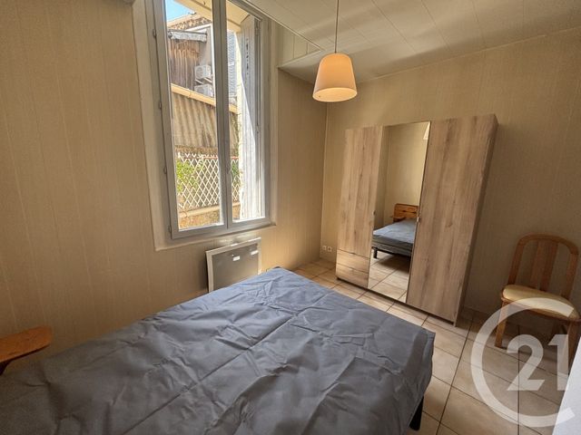 Appartement T2 à louer - 2 pièces - 33.67 m2 - NIMES - 30 - LANGUEDOC-ROUSSILLON - Century 21 Dhuoda