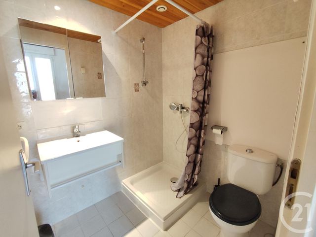 Appartement T2 à louer - 2 pièces - 28.09 m2 - NIMES - 30 - LANGUEDOC-ROUSSILLON - Century 21 Dhuoda
