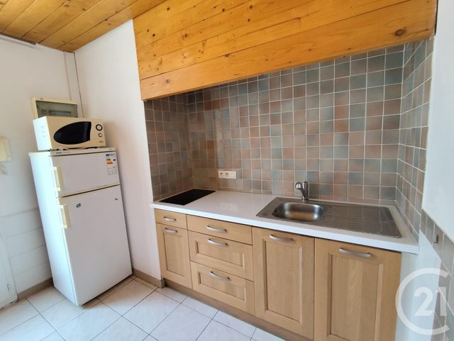 Appartement T2 à louer - 2 pièces - 28.09 m2 - NIMES - 30 - LANGUEDOC-ROUSSILLON - Century 21 Dhuoda