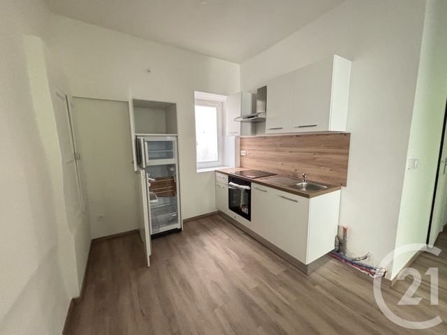 Appartement T3 à louer - 3 pièces - 50.98 m2 - NIMES - 30 - LANGUEDOC-ROUSSILLON - Century 21 Dhuoda