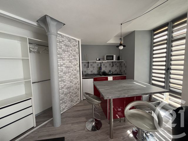 Appartement Studio à louer - 1 pièce - 25.0 m2 - NIMES - 30 - LANGUEDOC-ROUSSILLON - Century 21 Dhuoda