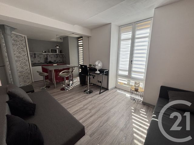 Appartement Studio à louer - 1 pièce - 25.0 m2 - NIMES - 30 - LANGUEDOC-ROUSSILLON - Century 21 Dhuoda