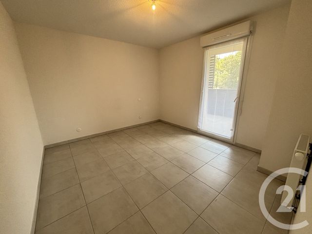 Appartement T3 à louer - 3 pièces - 54.64 m2 - NIMES - 30 - LANGUEDOC-ROUSSILLON - Century 21 Dhuoda