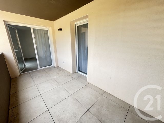 Appartement T3 à louer - 3 pièces - 54.64 m2 - NIMES - 30 - LANGUEDOC-ROUSSILLON - Century 21 Dhuoda