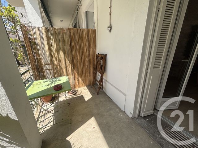 Appartement à louer - 2 pièces - 34.31 m2 - NIMES - 30 - LANGUEDOC-ROUSSILLON - Century 21 Dhuoda