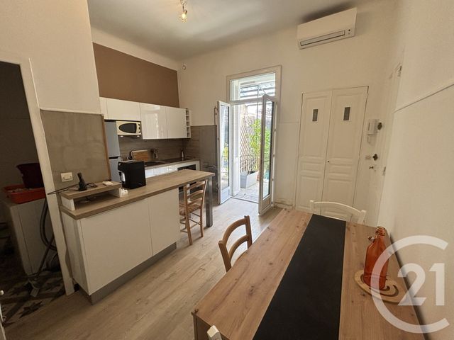 Appartement à louer - 2 pièces - 34.31 m2 - NIMES - 30 - LANGUEDOC-ROUSSILLON - Century 21 Dhuoda