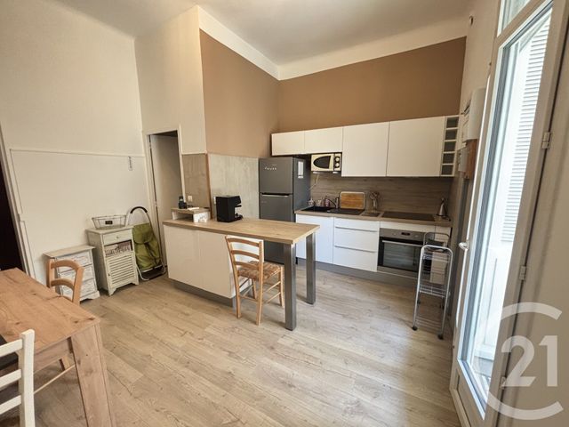 Appartement à louer - 2 pièces - 34.31 m2 - NIMES - 30 - LANGUEDOC-ROUSSILLON - Century 21 Dhuoda
