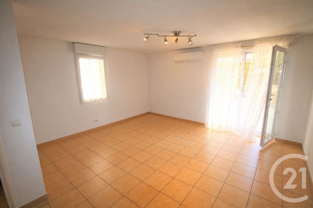 Appartement F4 à vendre - 4 pièces - 72.0 m2 - NIMES - 30 - LANGUEDOC-ROUSSILLON - Century 21 Dhuoda