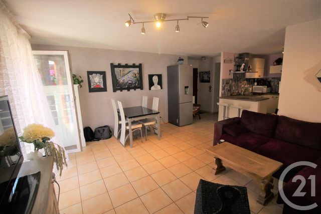 Appartement F4 à vendre - 4 pièces - 72.0 m2 - NIMES - 30 - LANGUEDOC-ROUSSILLON - Century 21 Dhuoda