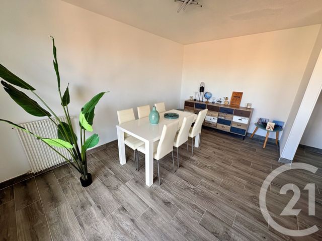 Appartement F4 à vendre - 4 pièces - 95.62 m2 - NIMES - 30 - LANGUEDOC-ROUSSILLON - Century 21 Dhuoda