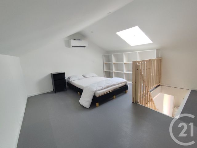 Appartement T2 à louer - 2 pièces - 27.84 m2 - NIMES - 30 - LANGUEDOC-ROUSSILLON - Century 21 Dhuoda