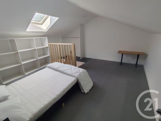 Appartement T2 à louer - 2 pièces - 27.84 m2 - NIMES - 30 - LANGUEDOC-ROUSSILLON - Century 21 Dhuoda