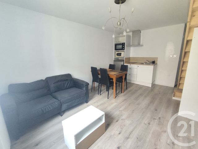Appartement T2 à louer - 2 pièces - 27.84 m2 - NIMES - 30 - LANGUEDOC-ROUSSILLON - Century 21 Dhuoda