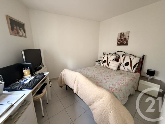 Appartement à vendre - 2 pièces - 41.3 m2 - GARONS - 30 - LANGUEDOC-ROUSSILLON - Century 21 Dhuoda