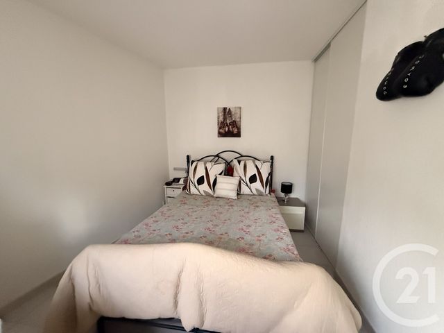 Appartement à vendre - 2 pièces - 41.3 m2 - GARONS - 30 - LANGUEDOC-ROUSSILLON - Century 21 Dhuoda