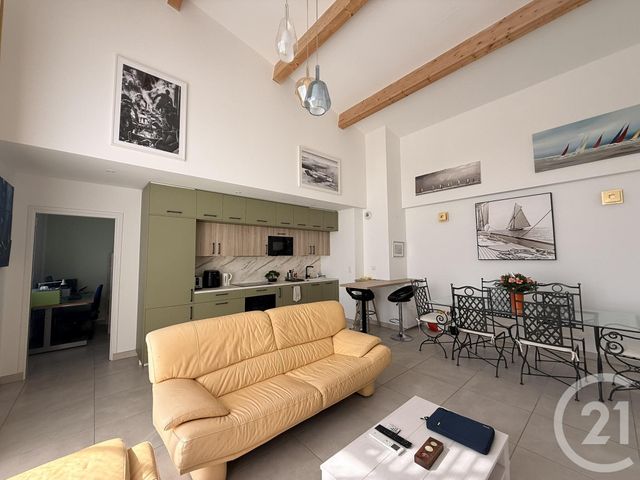 Appartement à vendre - 4 pièces - 88.41 m2 - NIMES - 30 - LANGUEDOC-ROUSSILLON - Century 21 Dhuoda